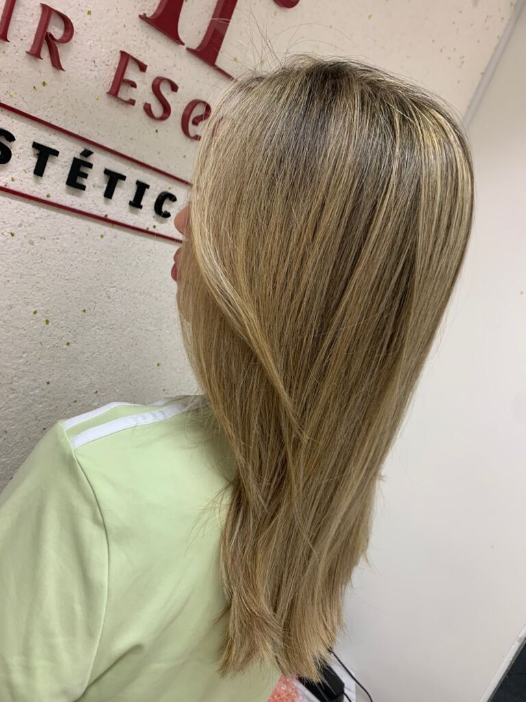 Cortes · She Shop Hair — salão de beleza e loiros em Espinheiro, Recife